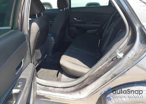 2022 Hyundai Elantra Sel from USA, damaged, VIN 5NPLN4AG7NH054908